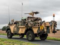 Land Rover News: SAS Land Rover Gunship with machine guns for sale to the public this week Land Rover News: SAS Land Rover Gunship with machine guns for sale to the public this week