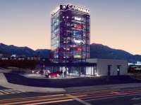 Carvana Debuts Newest Car Vending Machine in Utah