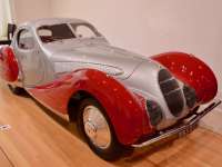 Rolling Sculpture: Streamlined Art Deco Automobiles and Motorcycles