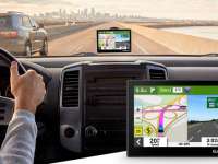 Clearly see your route with the beautiful Garmin Drive 53 GPS navigator
