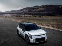 KIA ADVANCES EV MOBILITY EXPERIENCE WITH NEW PLUG AND CHARGE TECHNOLOGY KIA ADVANCES EV MOBILITY EXPERIENCE WITH NEW PLUG AND CHARGE TECHNOLOGY
