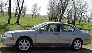  2000 Nissan Maxima SE